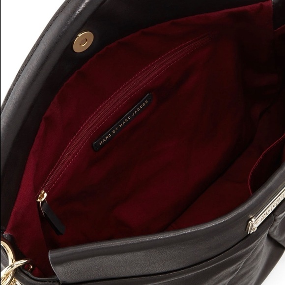 MARC by Marc Jacobs Leather Marchive Hili Black Hobo Bag - Picture 7 of 16